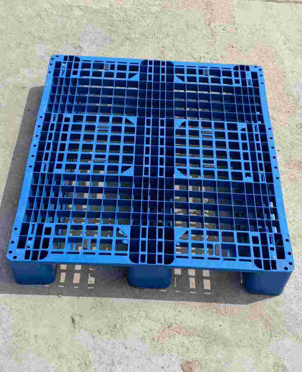 PLASTIC BOX Plastic Waste Scrap Blow thane maharashtra india Scrap4trade